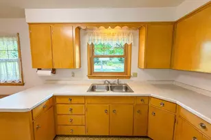 239 S 9th St, Park Falls, WI 54552 - Photo 8