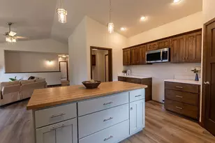 565 Still Waters Ln, Plover, WI 54467 - Photo 10