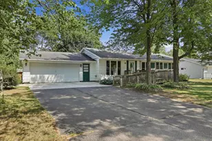 3279 Lindbergh Ave, Stevens Point, WI 54481 - Photo 2