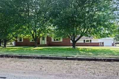 2301 Strange Street, Stevens Point, WI 54481 - Photo 2