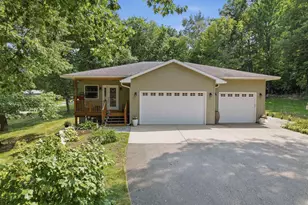 142239 Montvale Ct, Mosinee, WI 54455 - Photo 2