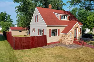 141 N 3rd St, Medford, WI 54451 - Photo 2