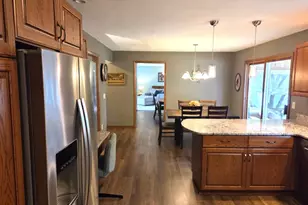 1020 W Blodgett St, Marshfield, WI 54449 - Photo 22