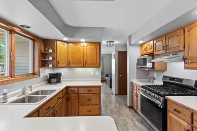 1220 20th Place, Wisconsin Rapids, WI 54494 - Photo 4