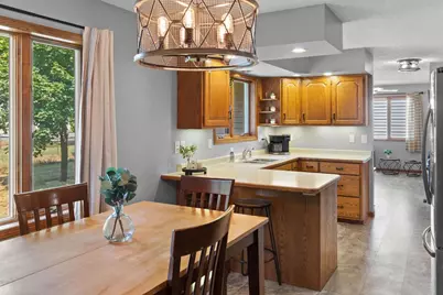 1220 20th Place, Wisconsin Rapids, WI 54494 - Photo 2