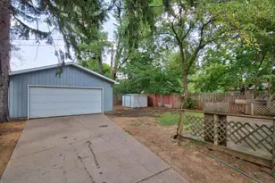 521 Dewey St, Wisconsin Rapids, WI 54494 - Photo 18