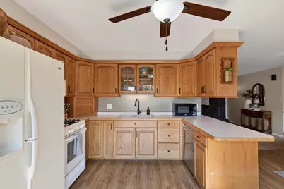 1121 15th Street South, Wisconsin Rapids, WI 54494 - Photo 8