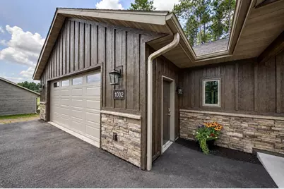 1002 E 10th Street, Merrill, WI 54452 - Photo 2