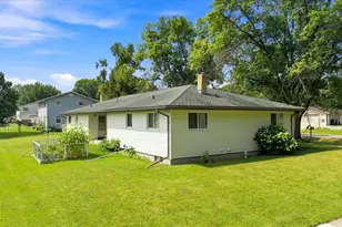 725 - 727 N Plum Ave, Marshfield, WI 54449 - Photo 22