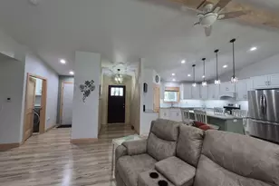 404 N Juno Ave, Marshfield, WI 54449 - Photo 4