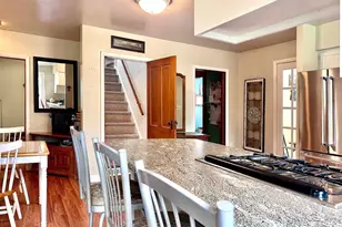 404 Bruce St, New London, WI 54961 - Photo 14