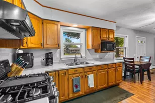 711 E 25th St, Marshfield, WI 54449 - Photo 10