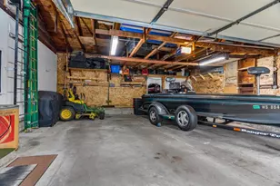 711 E 25th St, Marshfield, WI 54449 - Photo 18