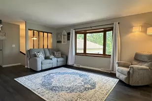 2119 Sunburst Ln, Kronenwetter, WI 54455 - Photo 4