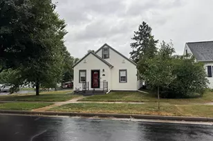 1004 N 5th Ave, Wausau, WI 54401 - Photo 2