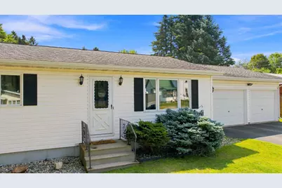 305 N Cherry Avenue, Marshfield, WI 54449 - Photo 4