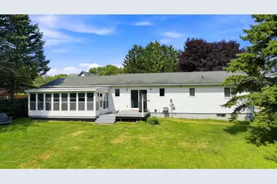 305 N Cherry Avenue, Marshfield, WI 54449 - Photo 8