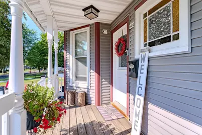 606 S Vine Avenue, Marshfield, WI 54449 - Photo 4