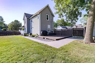 606 S Vine Ave, Marshfield, WI 54449 - Photo 6