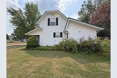 105 N Hendren Avenue, Greenwood, WI 54449 - Photo 10