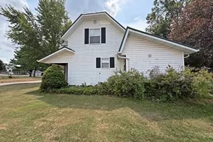105 N Hendren Ave, Greenwood, WI 54449 - Photo 10