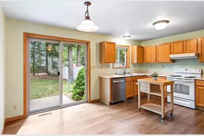 3340 Bridlewood Drive, Plover, WI 54467 - Photo 8