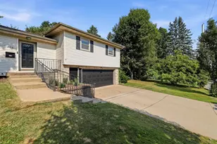 406 N 12th Ave, Wausau, WI 54401 - Photo 4