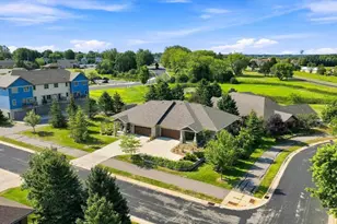 1110 Wildflower Dr, Marshfield, WI 54449 - Photo 2