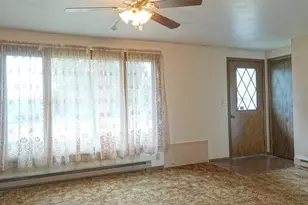 406 E Pine St, Abbotsford, WI 54405 - Photo 6