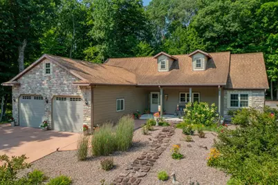 309 Winnebago Avenue, Hatley, WI 54440 - Photo 2