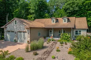 309 Winnebago Ave, Hatley, WI 54440 - Photo 2