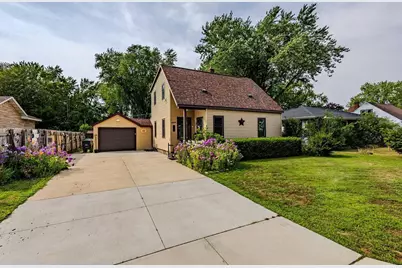 1761 Smith Street, Wisconsin Rapids, WI 54494 - Photo 2