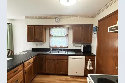 530 Alpha Court, Antigo, WI 54409 - Photo 6