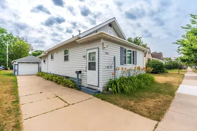 1005 S 12th Avenue, Wausau, WI 54401 - Photo 6
