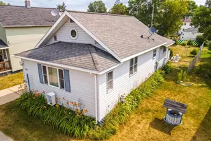 1005 S 12th Ave, Wausau, WI 54401 - Photo 2