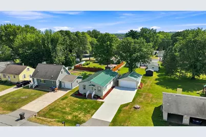 609 N Ash Avenue, Marshfield, WI 54449 - Photo 2