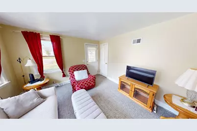 609 N Ash Avenue, Marshfield, WI 54449 - Photo 4