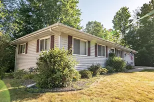 565 Pine St, Medford, WI 54451 - Photo 4