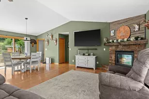 8055 County Rd Z, Custer, WI 54423 - Photo 12