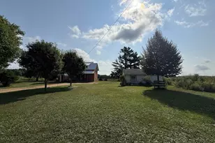 N6454 Robin Rd, Wittenberg, WI 54499 - Photo 6