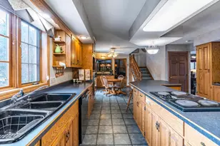 2180 Bluejay Ln, Kronenwetter, WI 54455 - Photo 16