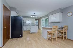 715 N 13th St, Wausau, WI 54403 - Photo 16