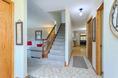 715 N 13th Street, Wausau, WI 54403 - Photo 4