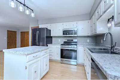 715 N 13th Street, Wausau, WI 54403 - Photo 14