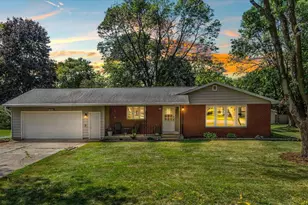 508 N Auburn Ave, Marshfield, WI 54449 - Photo 2