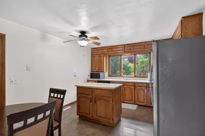 3031 North Avenue, Wisconsin Rapids, WI 54495 - Photo 8