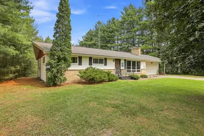 5568 County Road W, Bancroft, WI 54921 - Photo 4