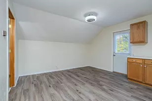 907 Single Ave, Wausau, WI 54403 - Photo 4