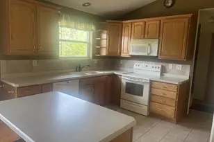 2172 Oregon Trail, Kronenwetter, WI 54455 - Photo 10
