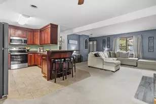 1011 Heindl Ln, Marathon, WI 54448 - Photo 8